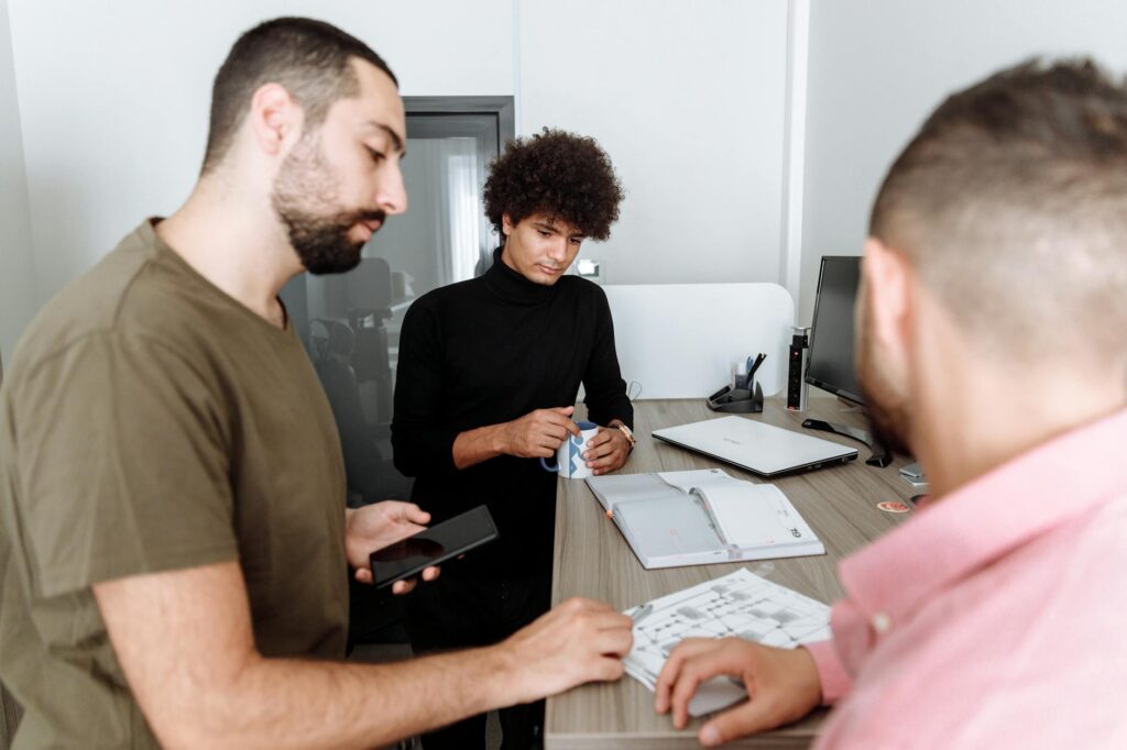 5 exemples d&rsquo;e-mails pour organiser une réunion pour réajuster une proposition commerciale